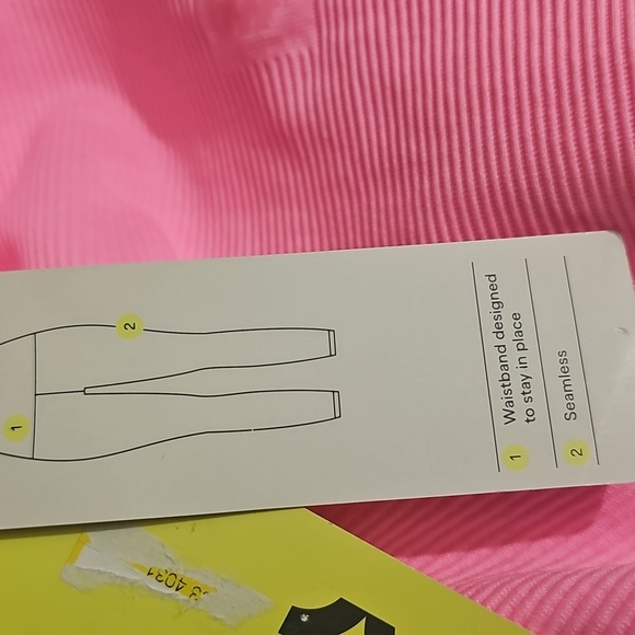 All in Motion Pink Seamless High Rise Leggings Size M - Picture 5 of 5